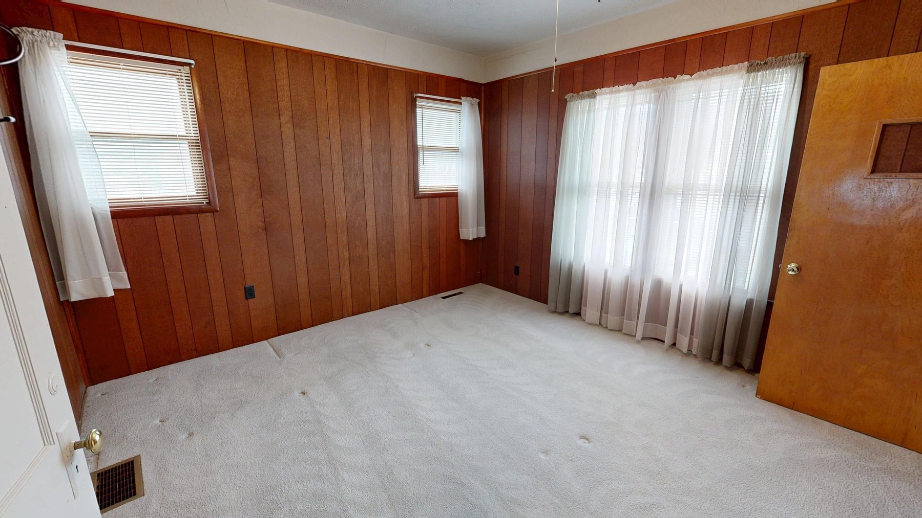 Image for SOLD $51,150 - Charming 3 Bedroom in Weston