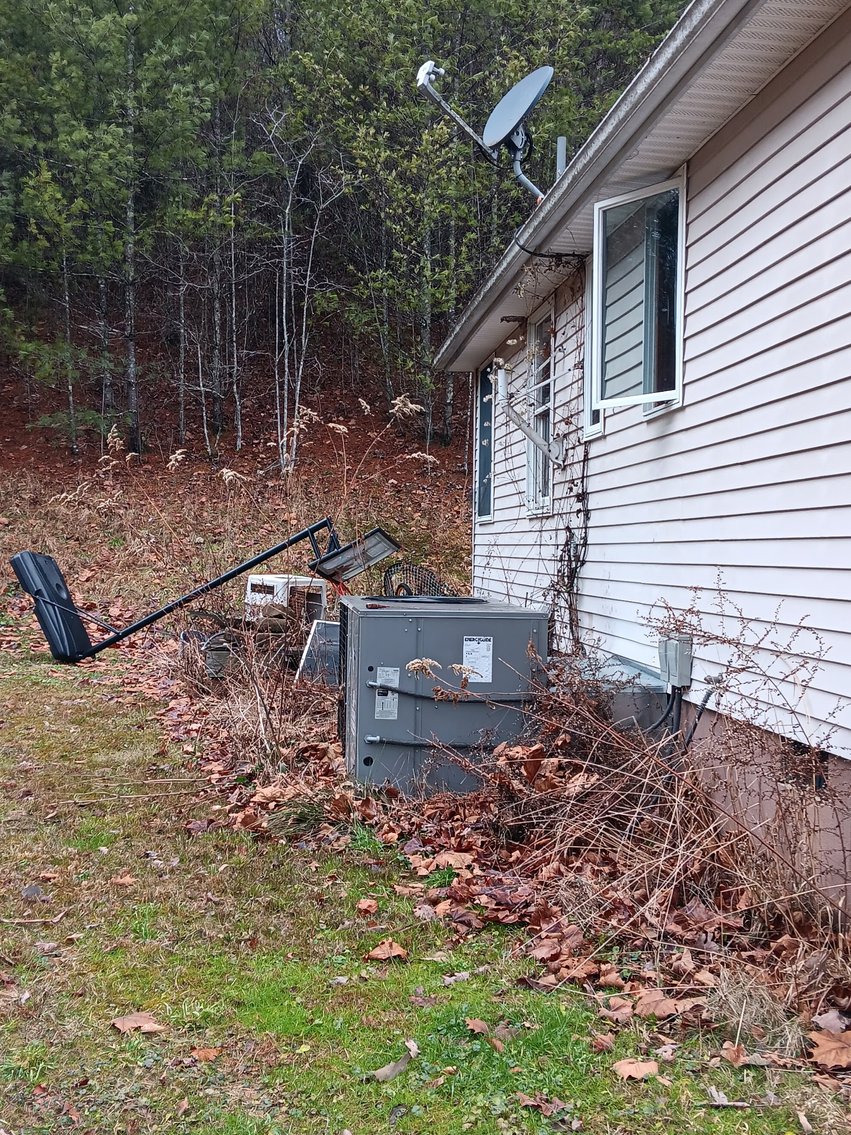 Image for SOLD $176,000 - 4 Bedroom on 10 ½ Acres in Fayette County