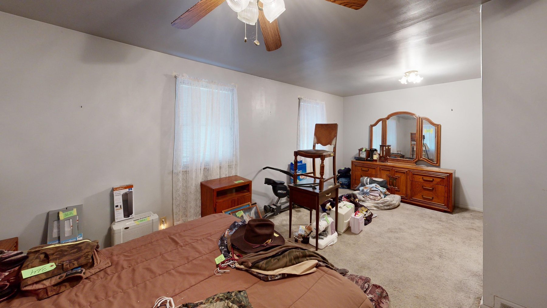 Image for SOLD $291,500 - 3 Bedroom on a Large Lot in Peters Township Selling to the Highest Bidder