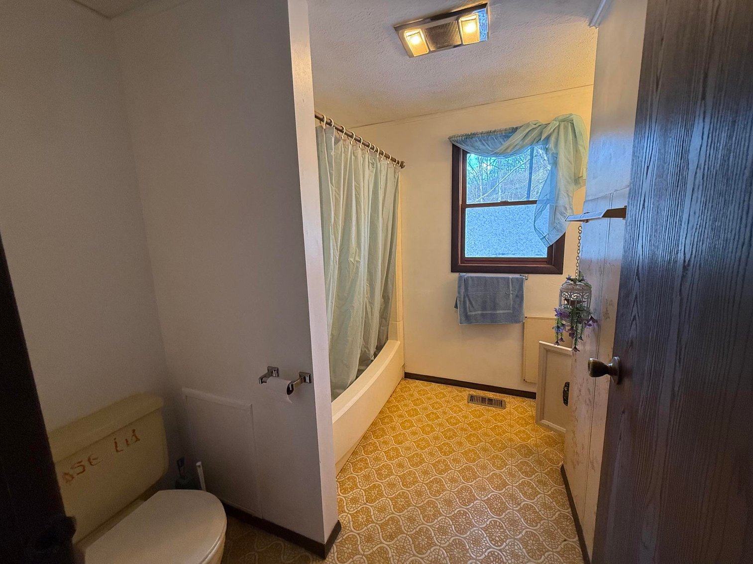 Image for SOLD $81,400 - Charming 4 Bedroom in Clendenin on 4 Acres with Endless Potential