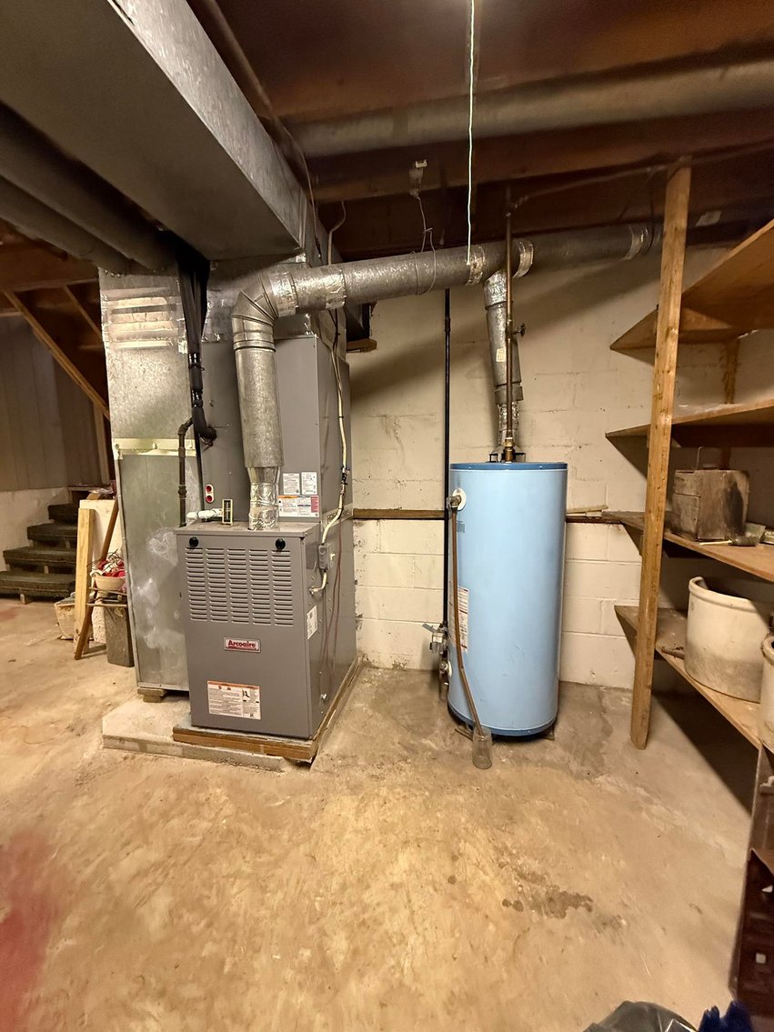 Image for SOLD $81,400 - Charming 4 Bedroom in Clendenin on 4 Acres with Endless Potential