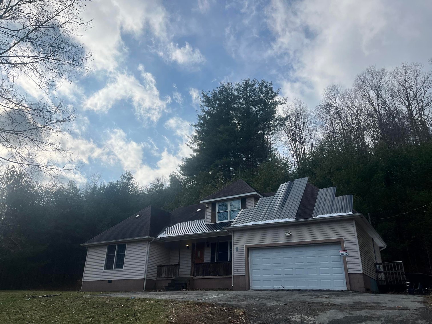 Image for SOLD $176,000 - 4 Bedroom on 10 ½ Acres in Fayette County