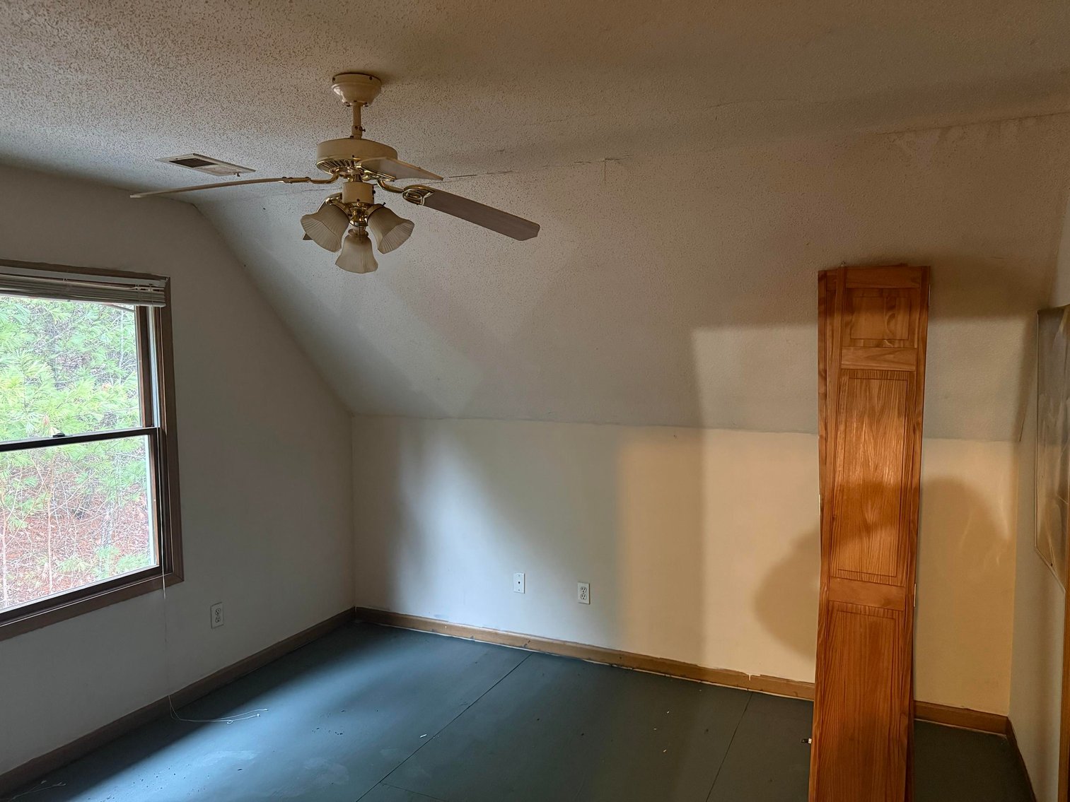 Image for SOLD $176,000 - 4 Bedroom on 10 ½ Acres in Fayette County