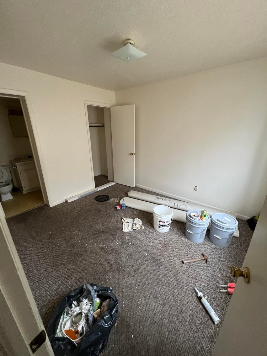 Image for SOLD $82,500 - 10-Unit St. Albans Apartment Building Selling to the Highest Bidder