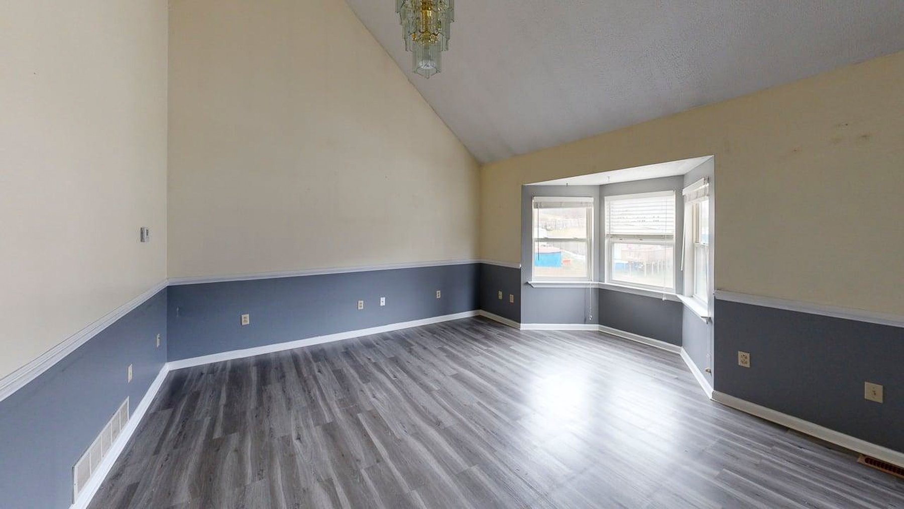 Image for SOLD $240,000 - Move-in Ready 3 Bedroom in Mount Clare