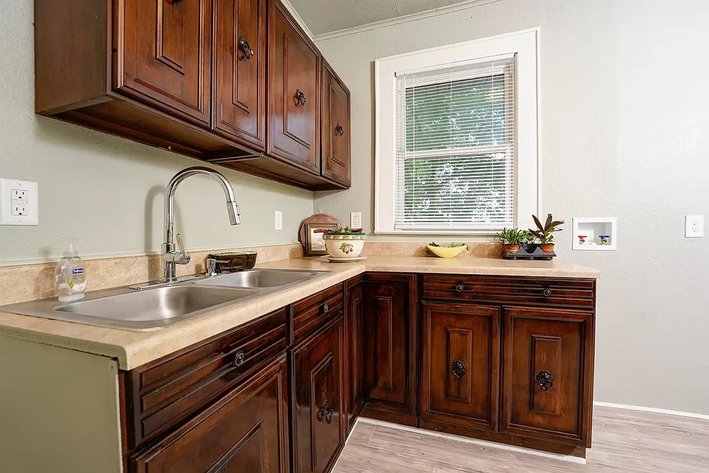 Image for SOLD $89,100 - Renovated Duplex in the Heart of Charleston