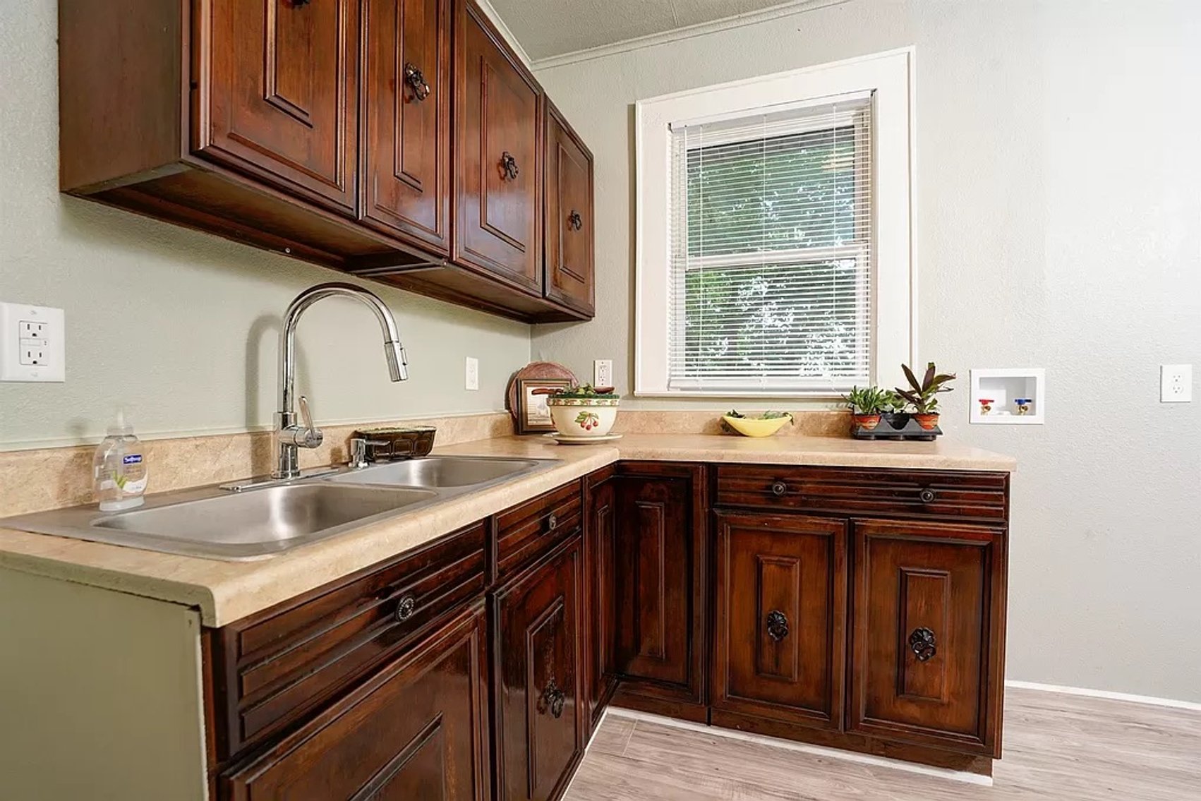 Image for SOLD $89,100 - Renovated Duplex in the Heart of Charleston