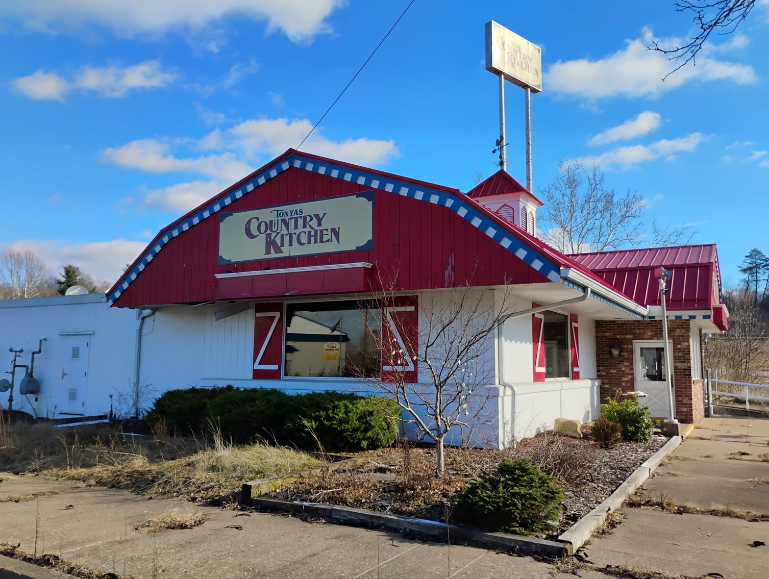 Image for SOLD $396,000 - Restaurant Near I-77 in Wood County