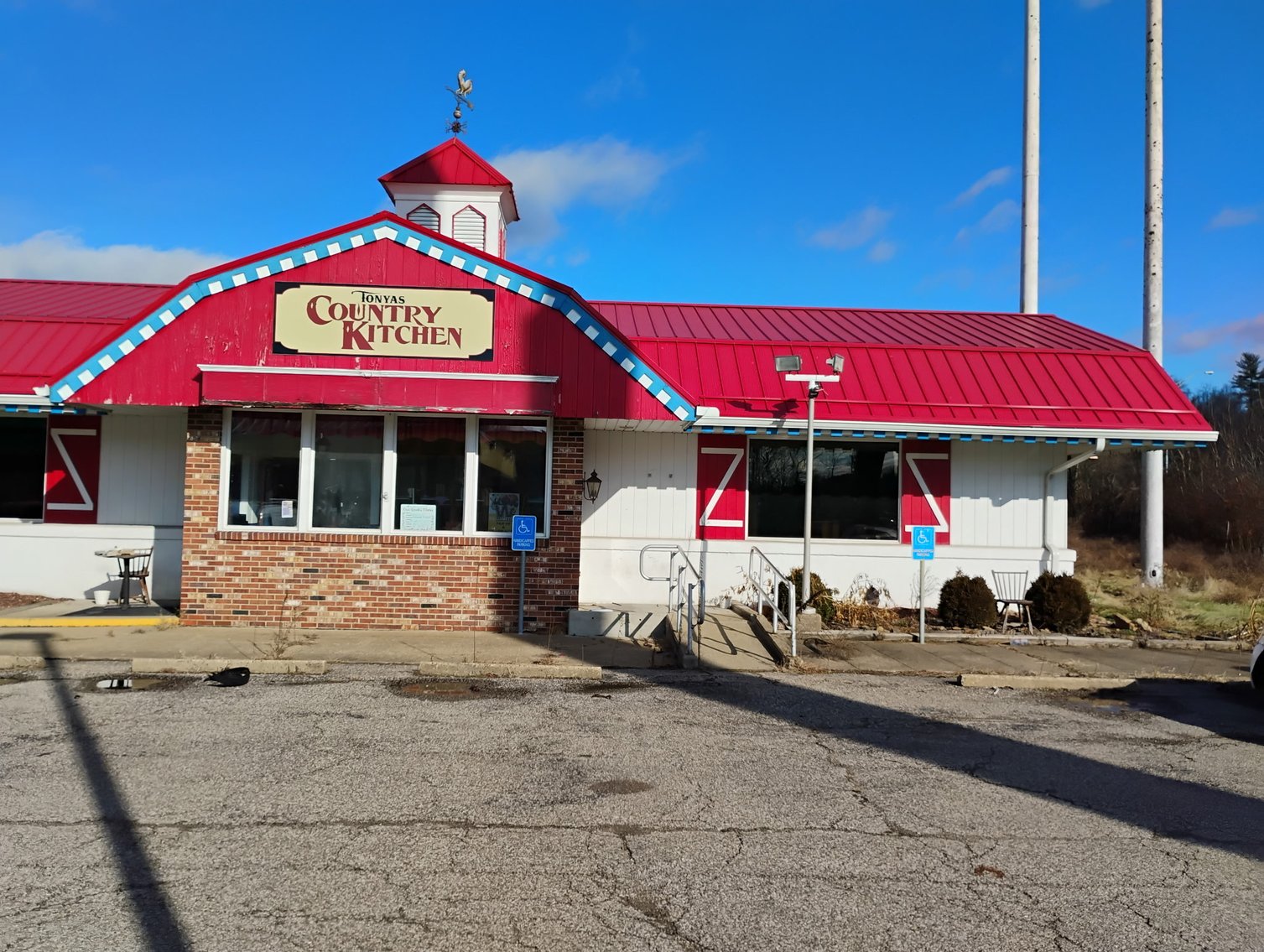 Image for SOLD $396,000 - Restaurant Near I-77 in Wood County