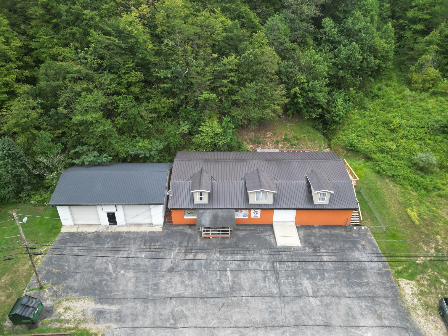 Image for SOLD $192,500 - Multi-Purpose Property Just Outside of Charleston City Limits