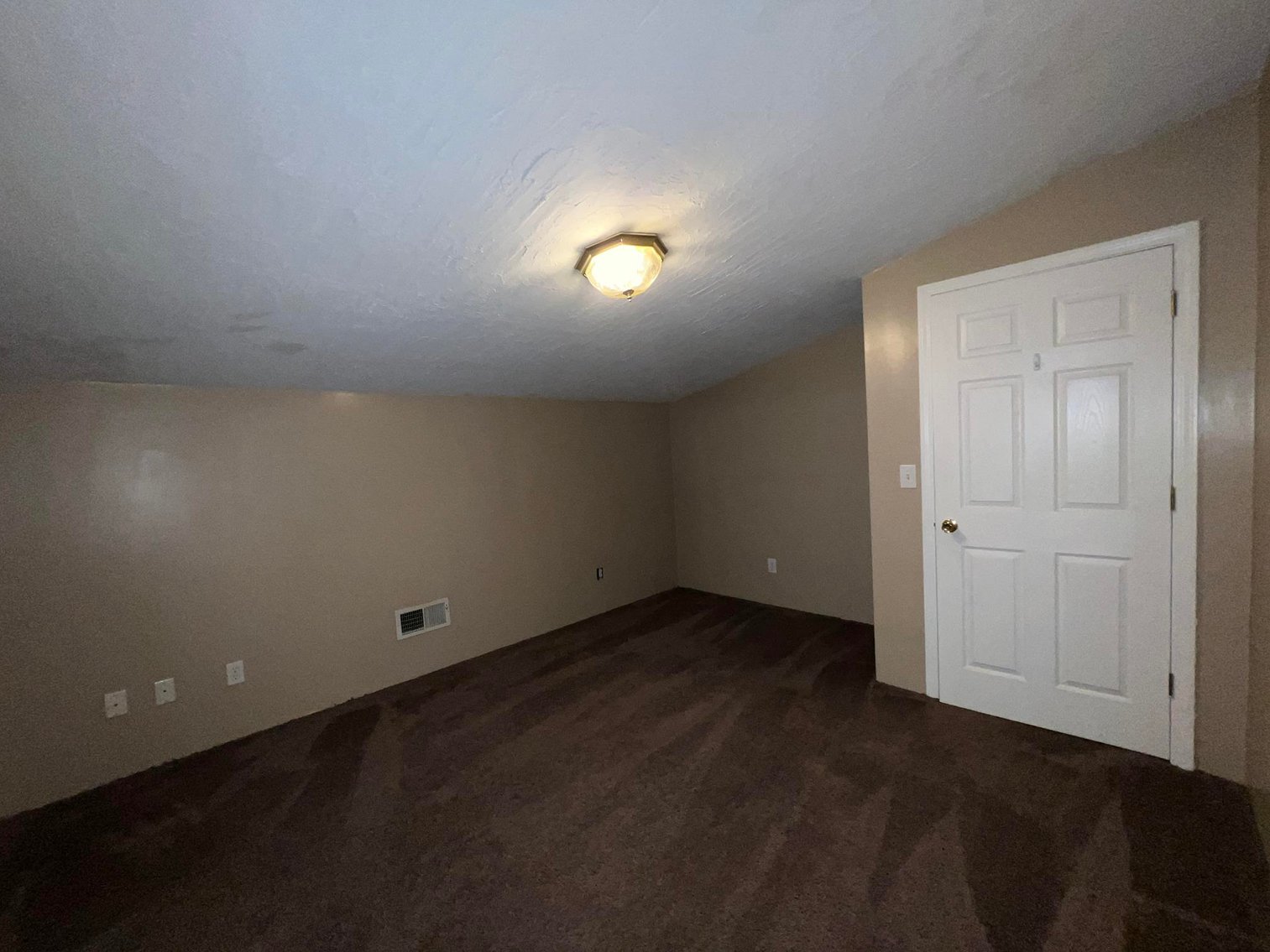 Image for SOLD $192,500 - Multi-Purpose Property Just Outside of Charleston City Limits