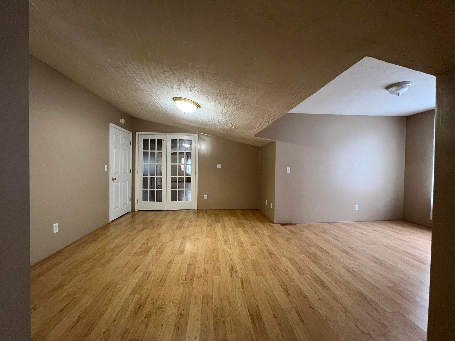 Image for SOLD $192,500 - Multi-Purpose Property Just Outside of Charleston City Limits