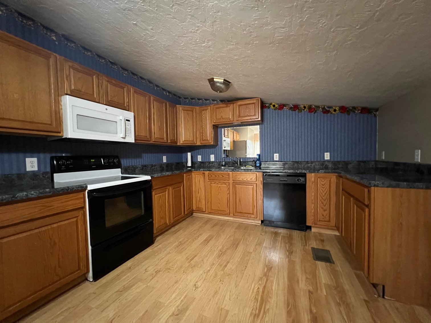 Image for SOLD $192,500 - Multi-Purpose Property Just Outside of Charleston City Limits