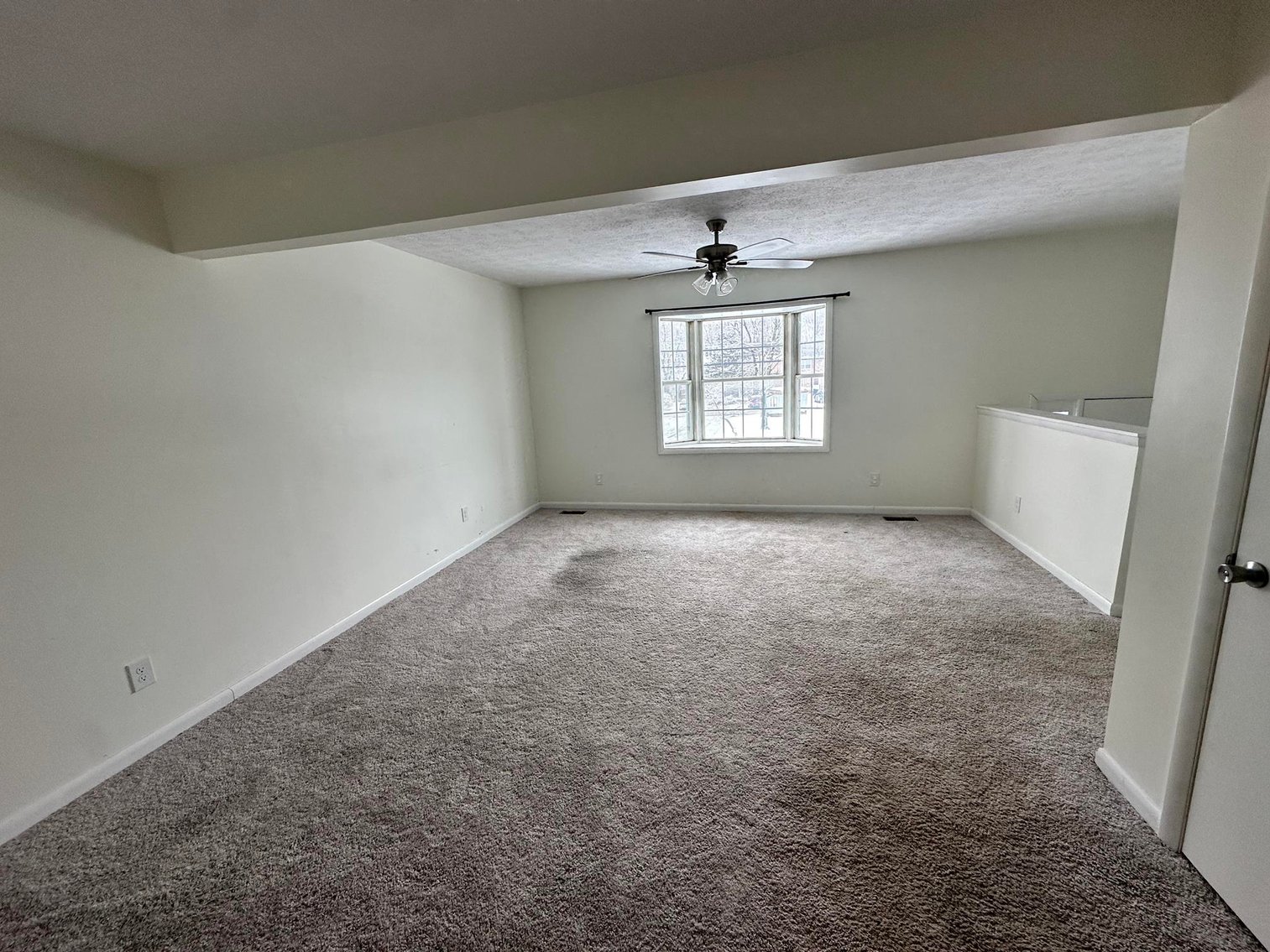 Image for SOLD $115,500 - Remodeled End-Unit Townhome in St. Albans