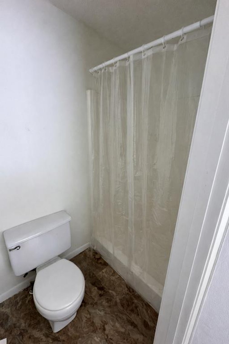 Image for SOLD $115,500 - Remodeled End-Unit Townhome in St. Albans