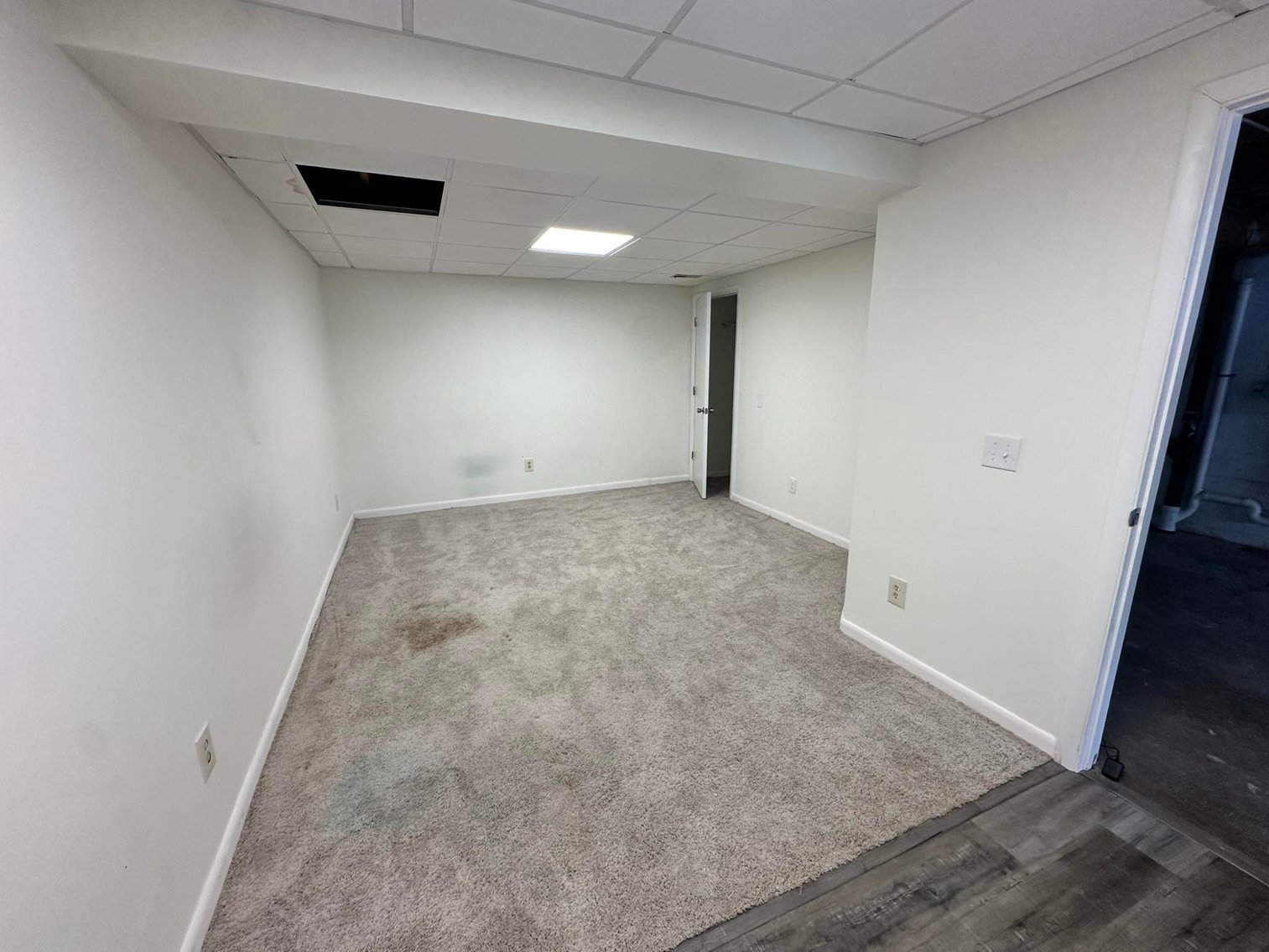 Image for SOLD $115,500 - Remodeled End-Unit Townhome in St. Albans