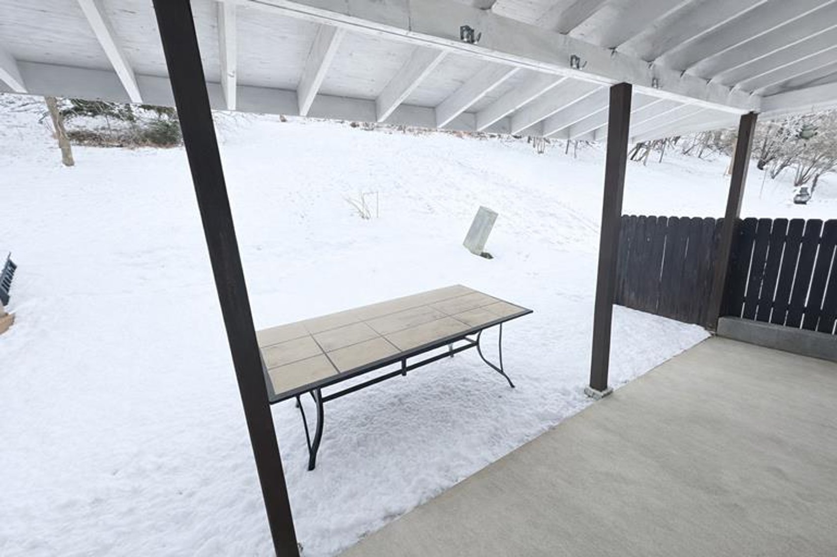 Image for SOLD $115,500 - Remodeled End-Unit Townhome in St. Albans