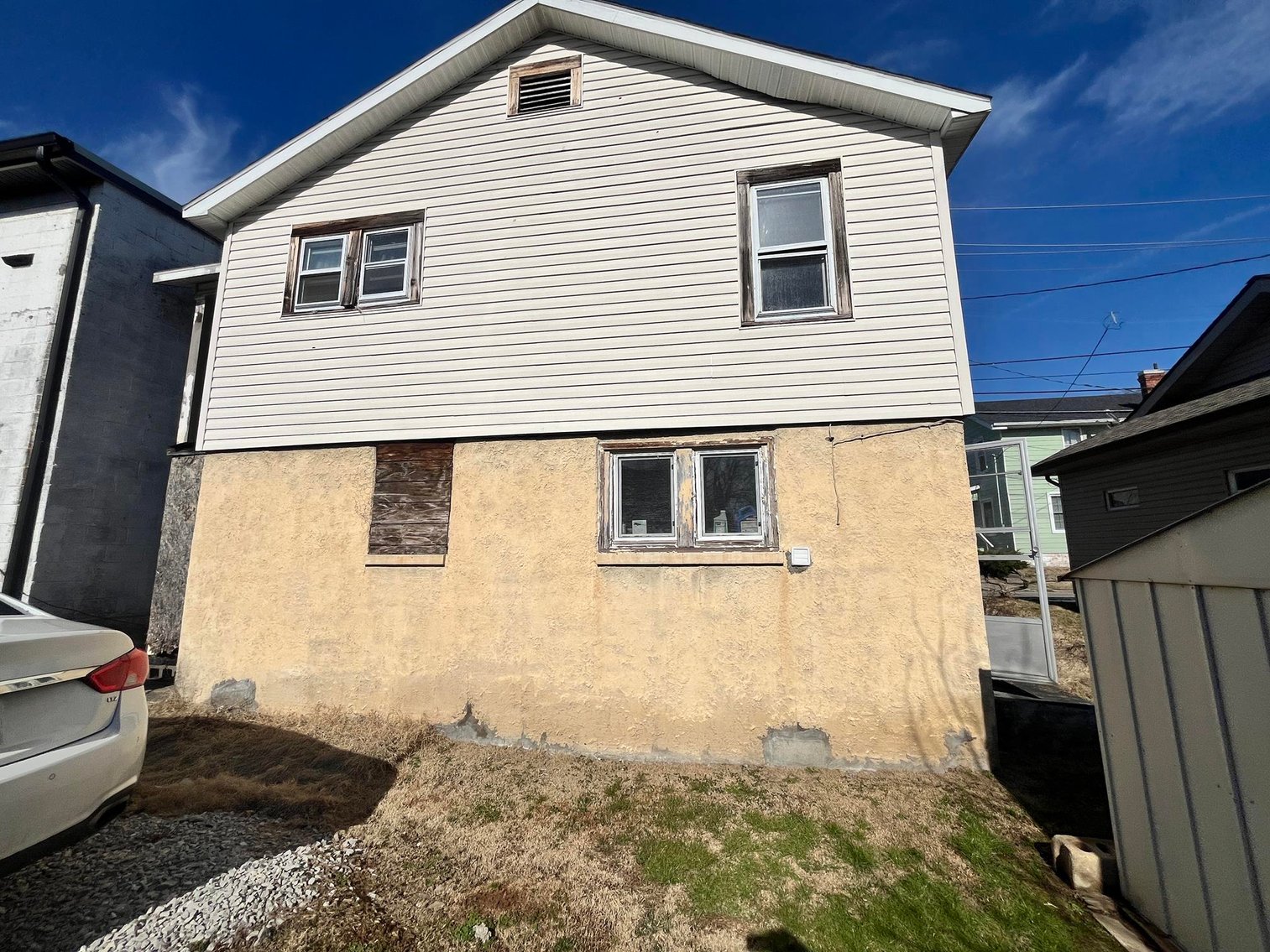 Image for SOLD $20,350 - Duplex Ready for a Remodel in Dunbar Selling to the Highest Bidder