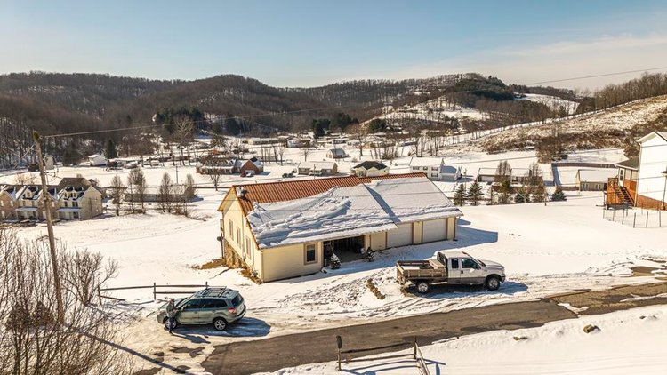 Image for Beautiful Custom 4 Bedroom on 1.5 Acres in Buckhannon