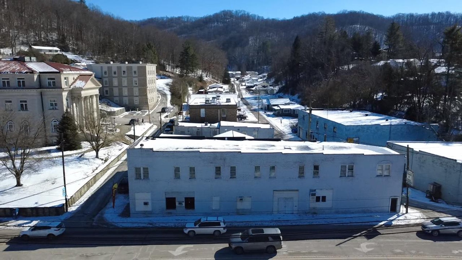 Image for Mixed-Use Building in Growing Boone County Market