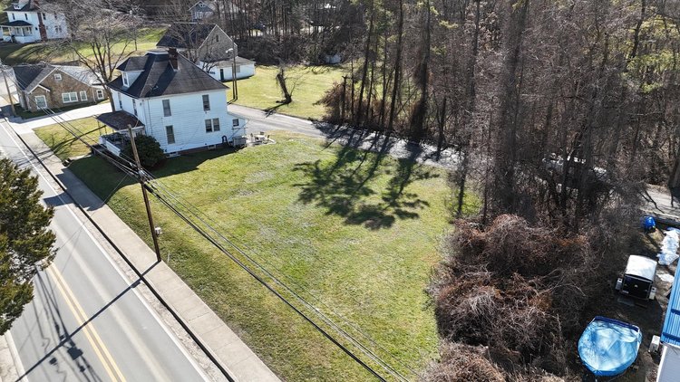 Image for Spacious 3 Bedroom in Westover