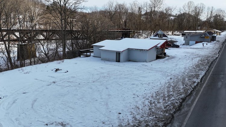 Image for Versatile Property with No Zoning in Marion County Selling to the Highest Bidder