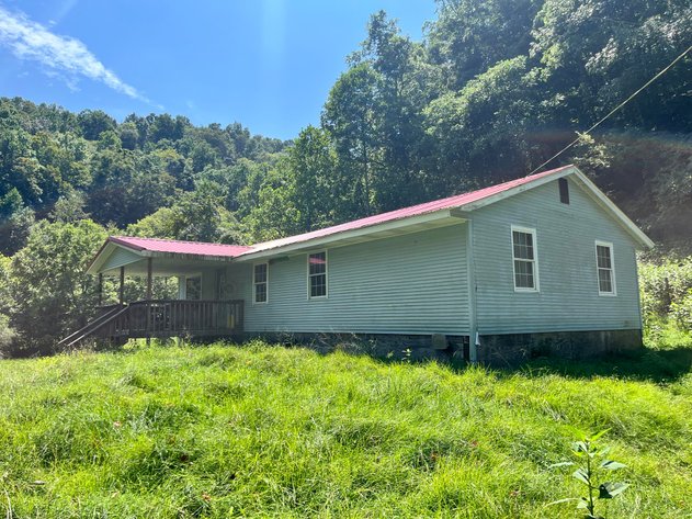 Image for 4 Bedroom on 2 Acres in Roane County
