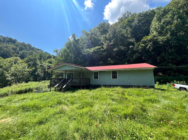 Image for 4 Bedroom on 2 Acres in Roane County