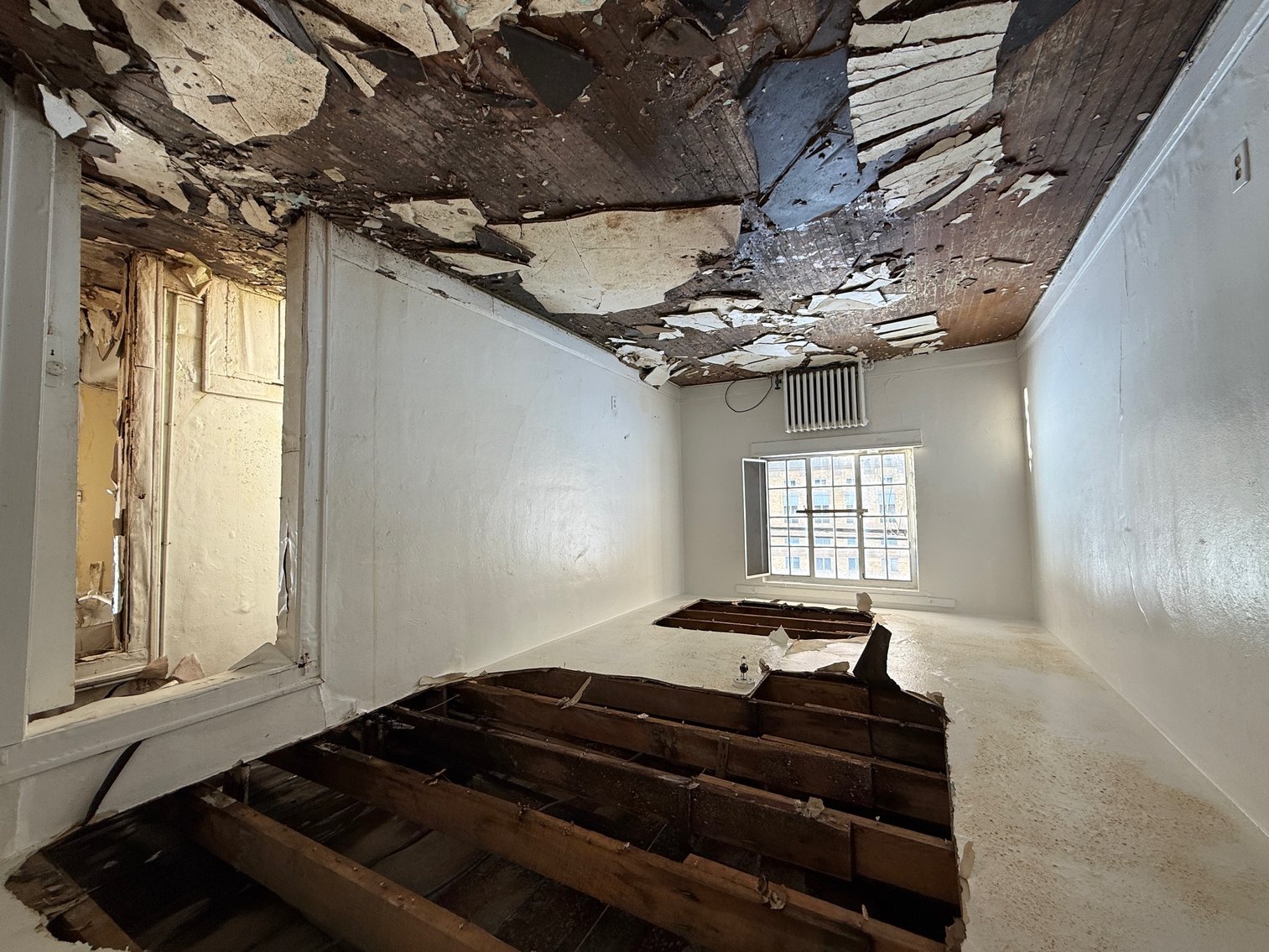 Image for SOLD $89,100 - Mixed-Use Commercial Property Full of Opportunity in Downtown Beckley