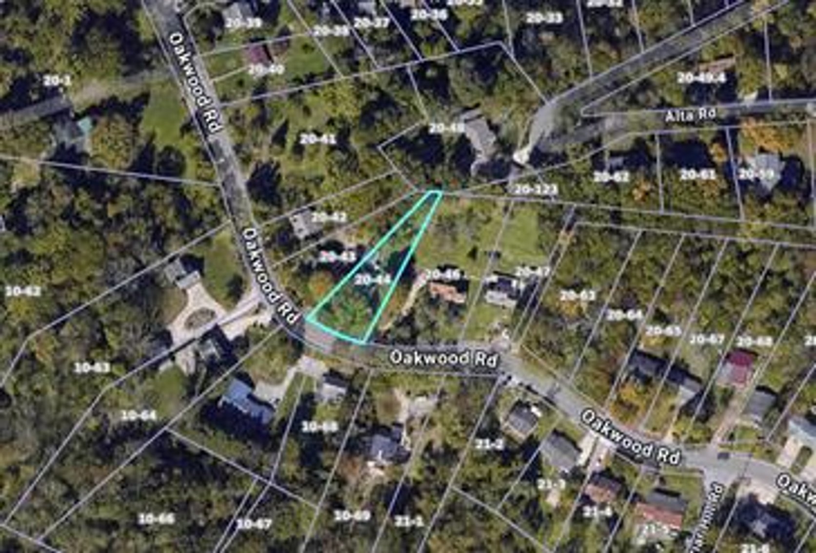 Image for Brick 3 Bedroom in Charleston Ideal for a Remodel