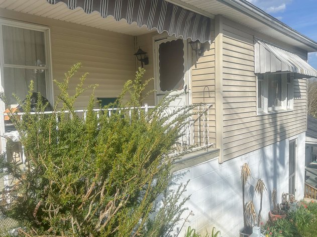 Image for Charming 2-Bedroom Home with River Views in Clarksburg