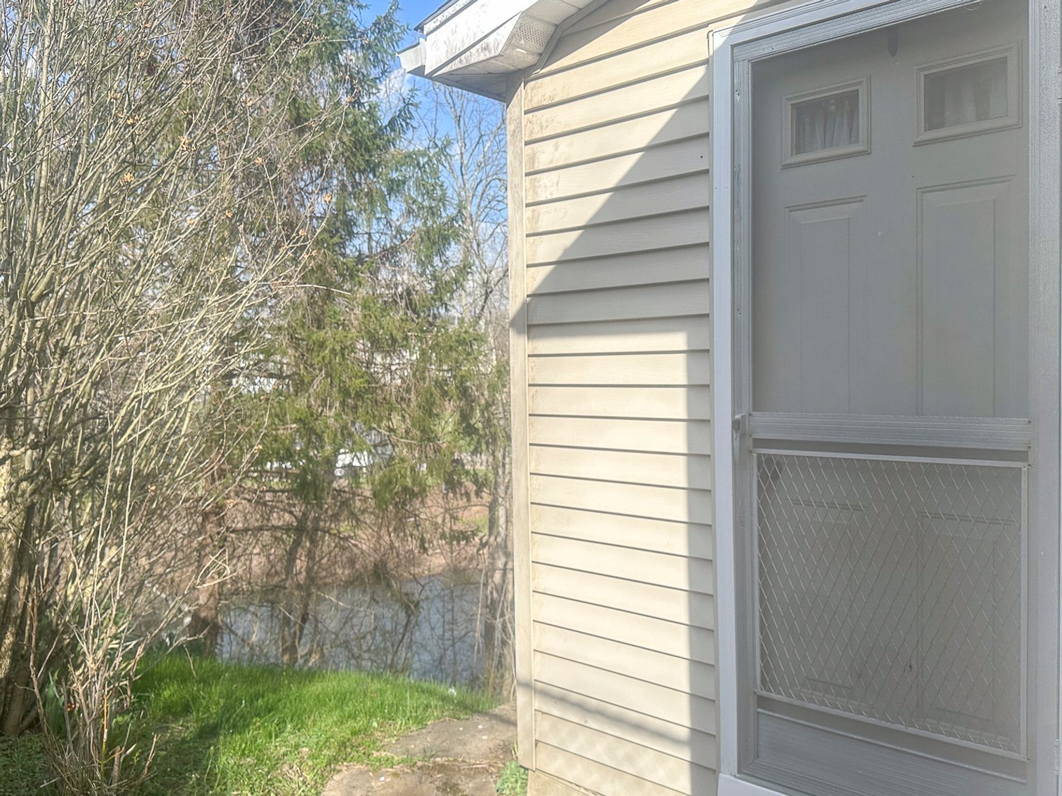 Image for Charming 2-Bedroom Home with River Views in Clarksburg