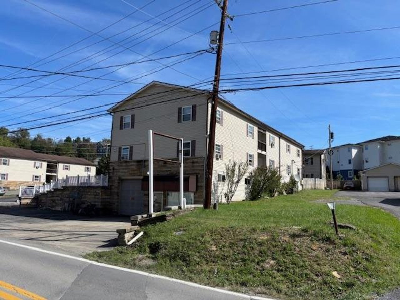 Image for 50-Unit Apartment Complex in Morgantown