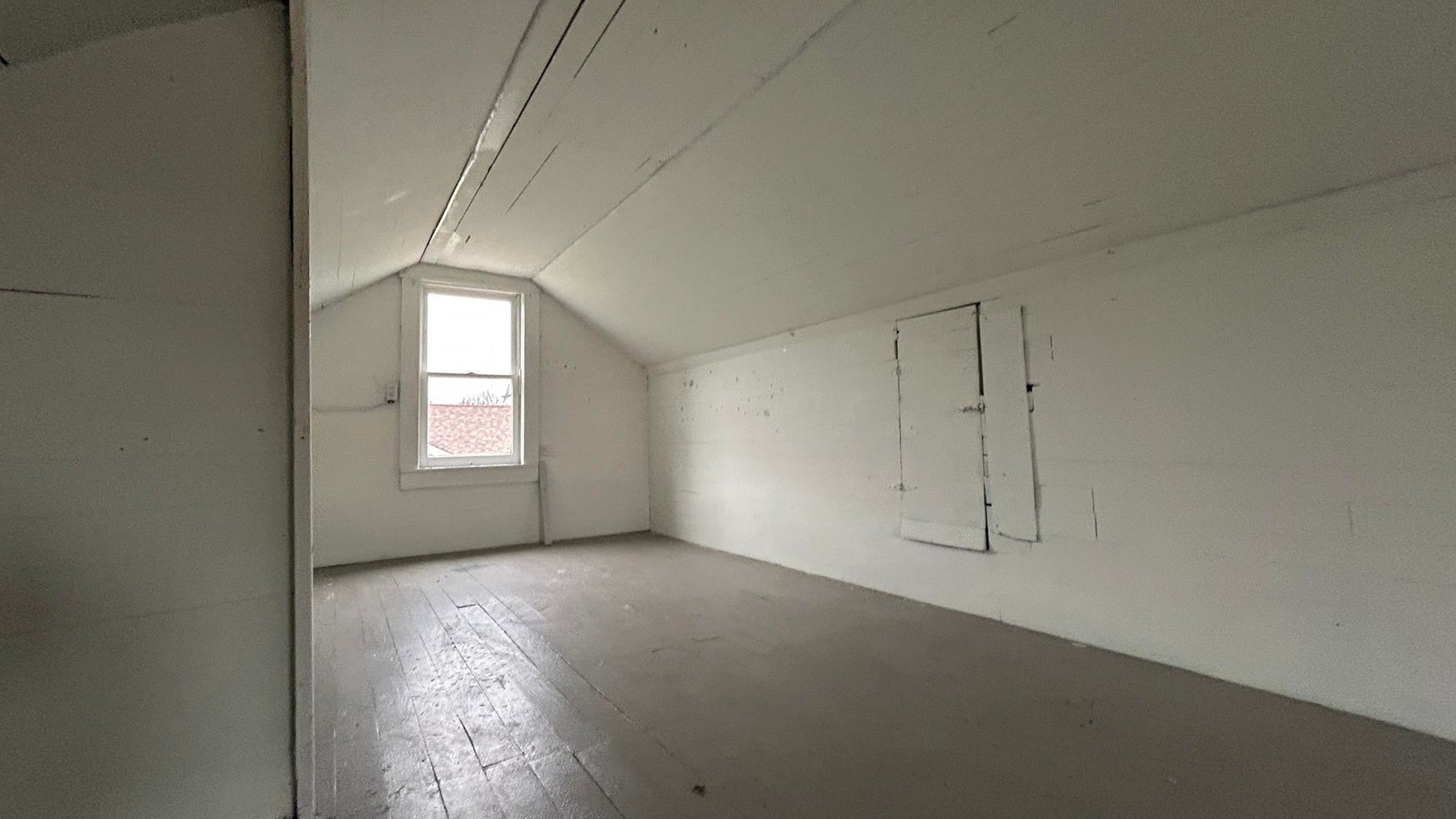 Image for Inviting Elkins Home with a Large Garage