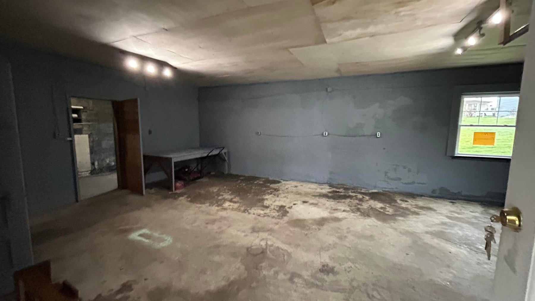 Image for Inviting Elkins Home with a Large Garage