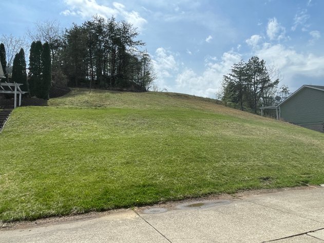 Image for Spacious 4 Bedroom Mid-Entry on a Large Lot in Cross Lanes