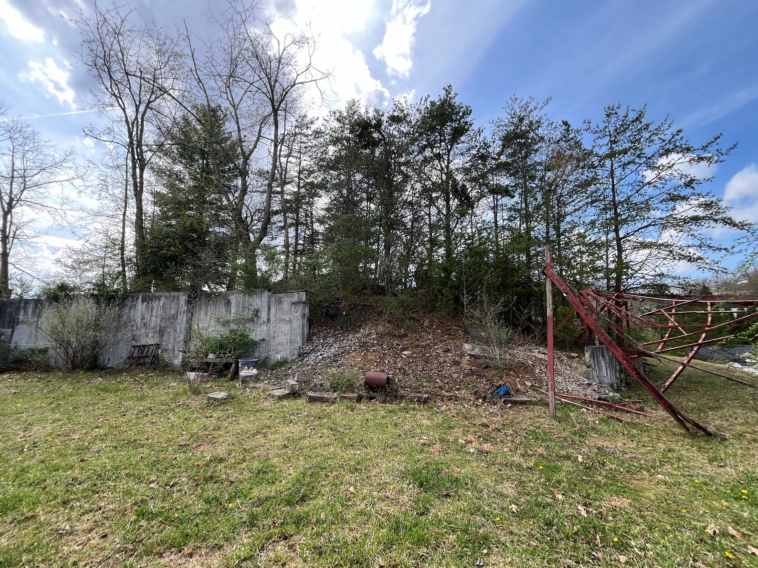 Image for Spacious 4 Bedroom Mid-Entry on a Large Lot in Cross Lanes