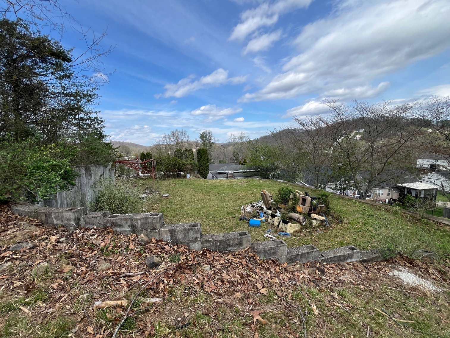 Image for Spacious 4 Bedroom Mid-Entry on a Large Lot in Cross Lanes