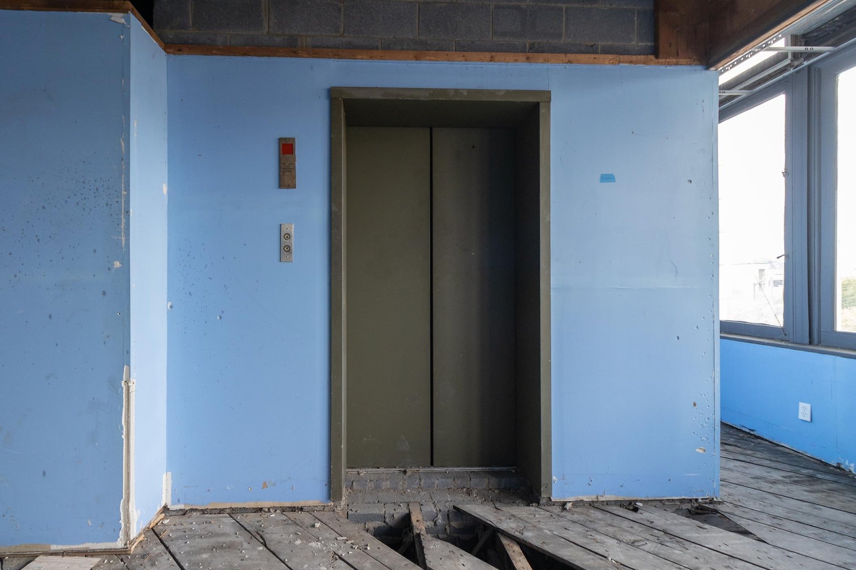 Image for 5-Story Downtown Huntington Building – Prime Redevelopment Opportunity