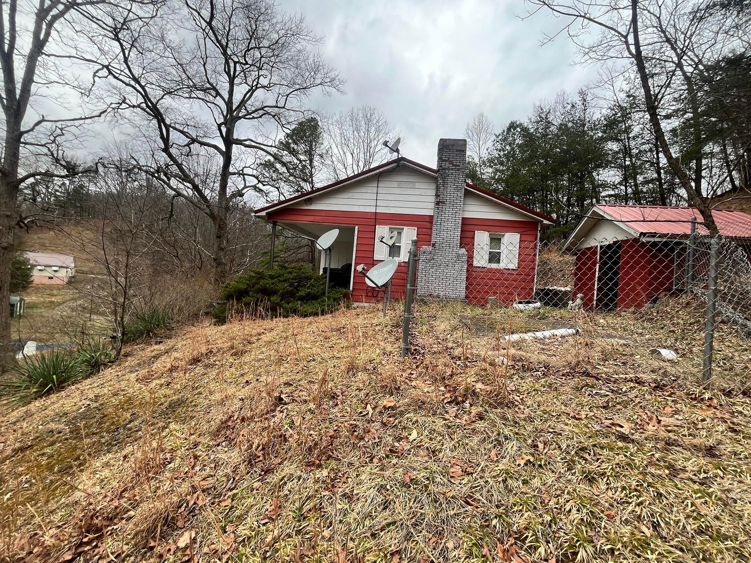 Image for 2 Bedroom on a Spacious Lot in Charleston