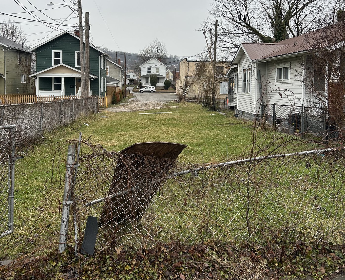 Image for 6 Charleston Area Properties Selling to the Highest Bidders