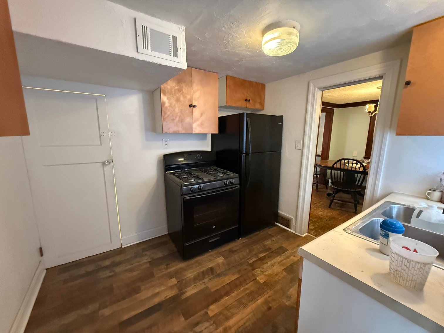 Image for Inviting Home in Charleston Near the Edgewood Country Club