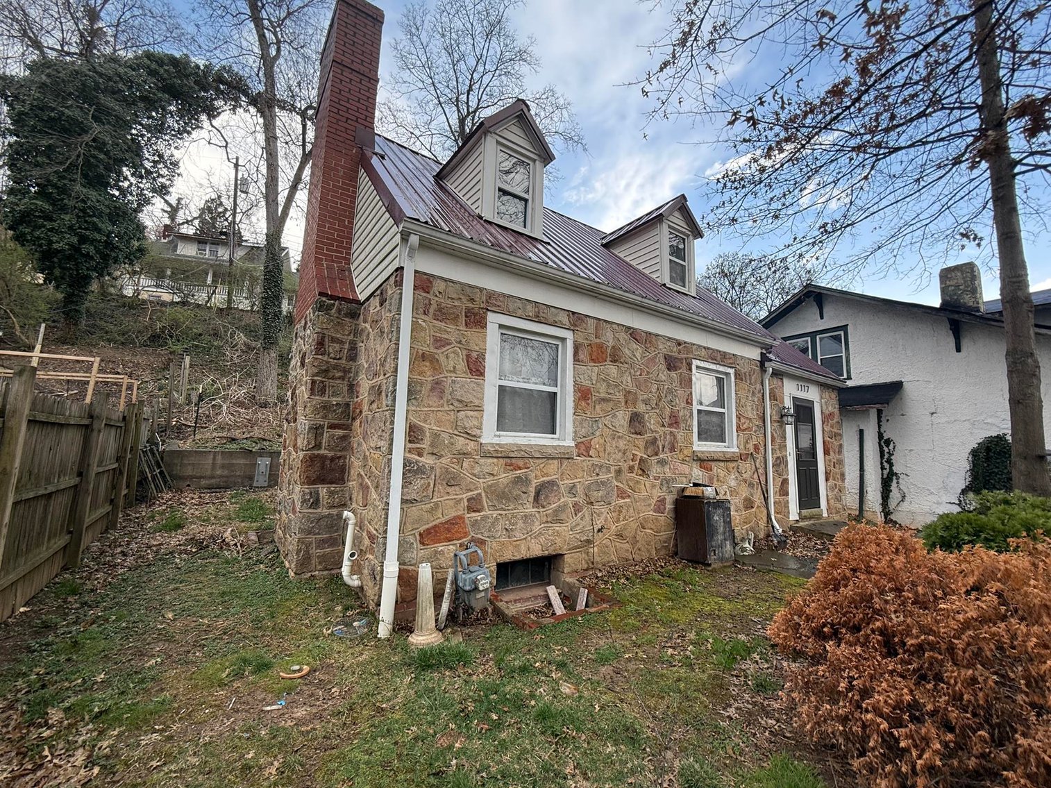 Image for Inviting Home in Charleston Near the Edgewood Country Club