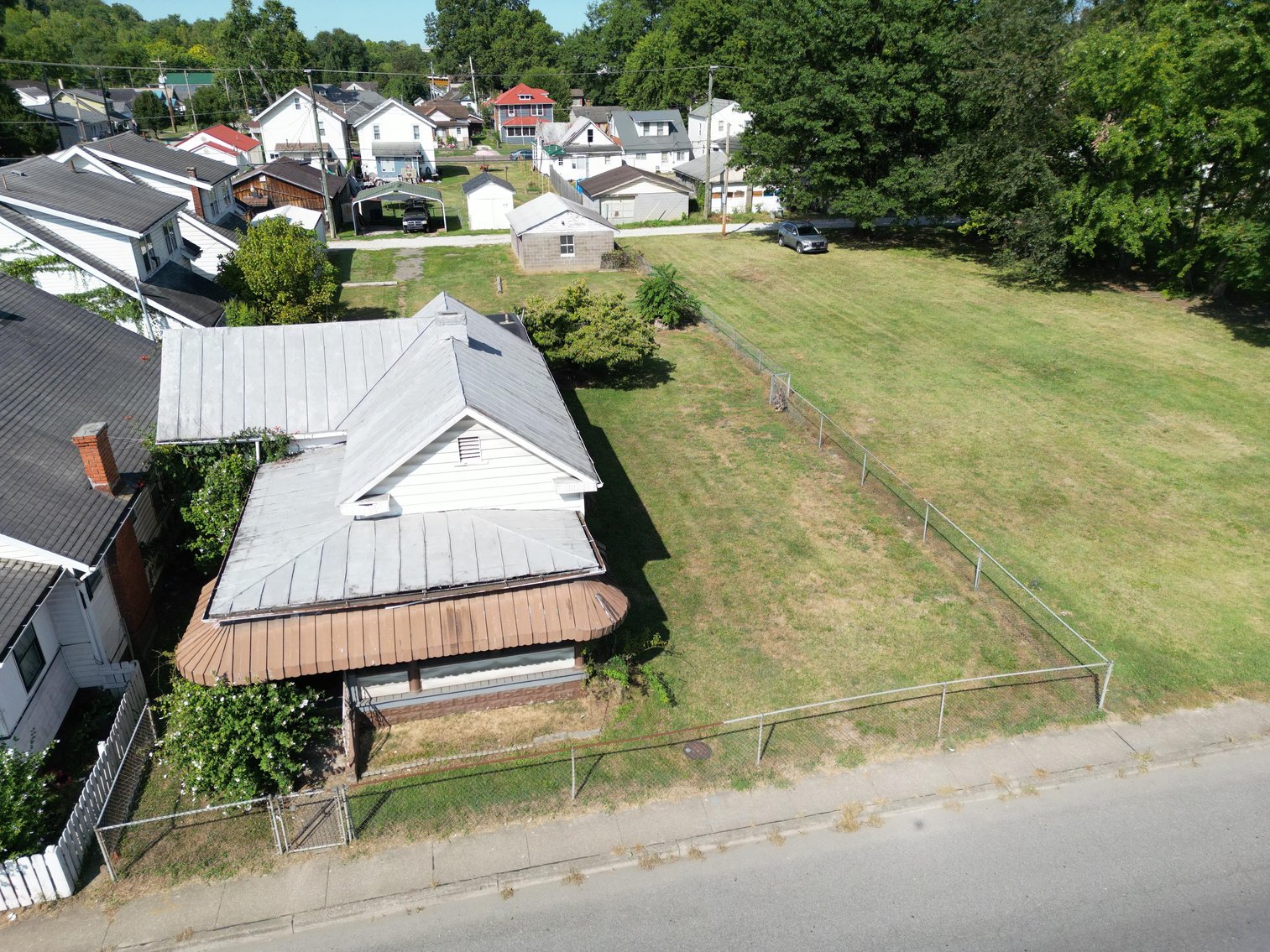 Image for 11 Properties in Huntington– Multi-Use Land Parcels and Rentals
