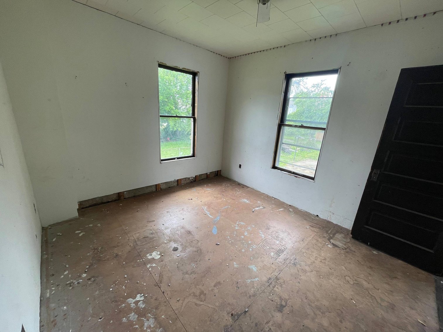 Image for SOLD $22,330 - 3 Bedroom Brick Home in Parkersburg