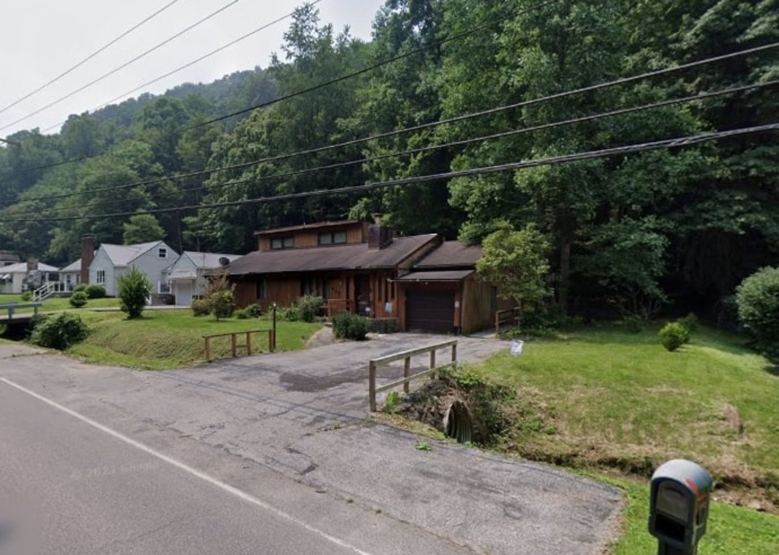 Image for SOLD $89,100 - 5 Bedroom Project Home on Over an Acre in Charleston