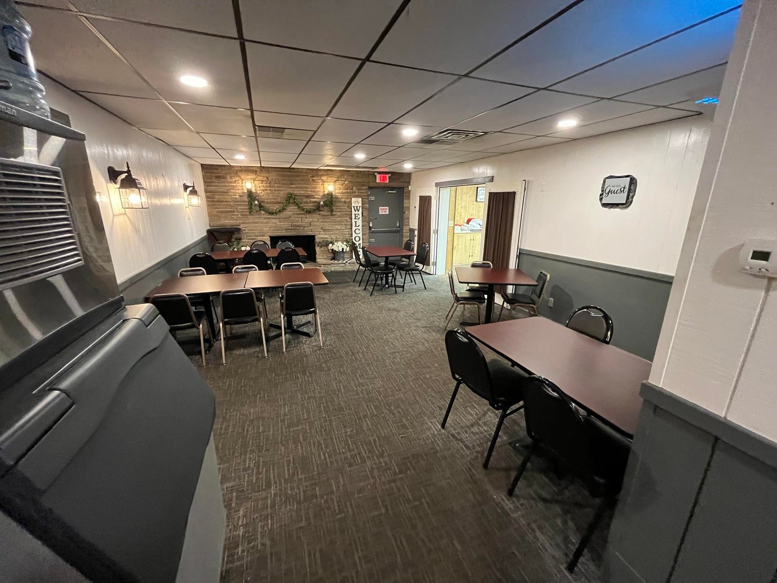 Image for SOLD $374, 000 - Turn-Key Restaurant in a High Traffic Area