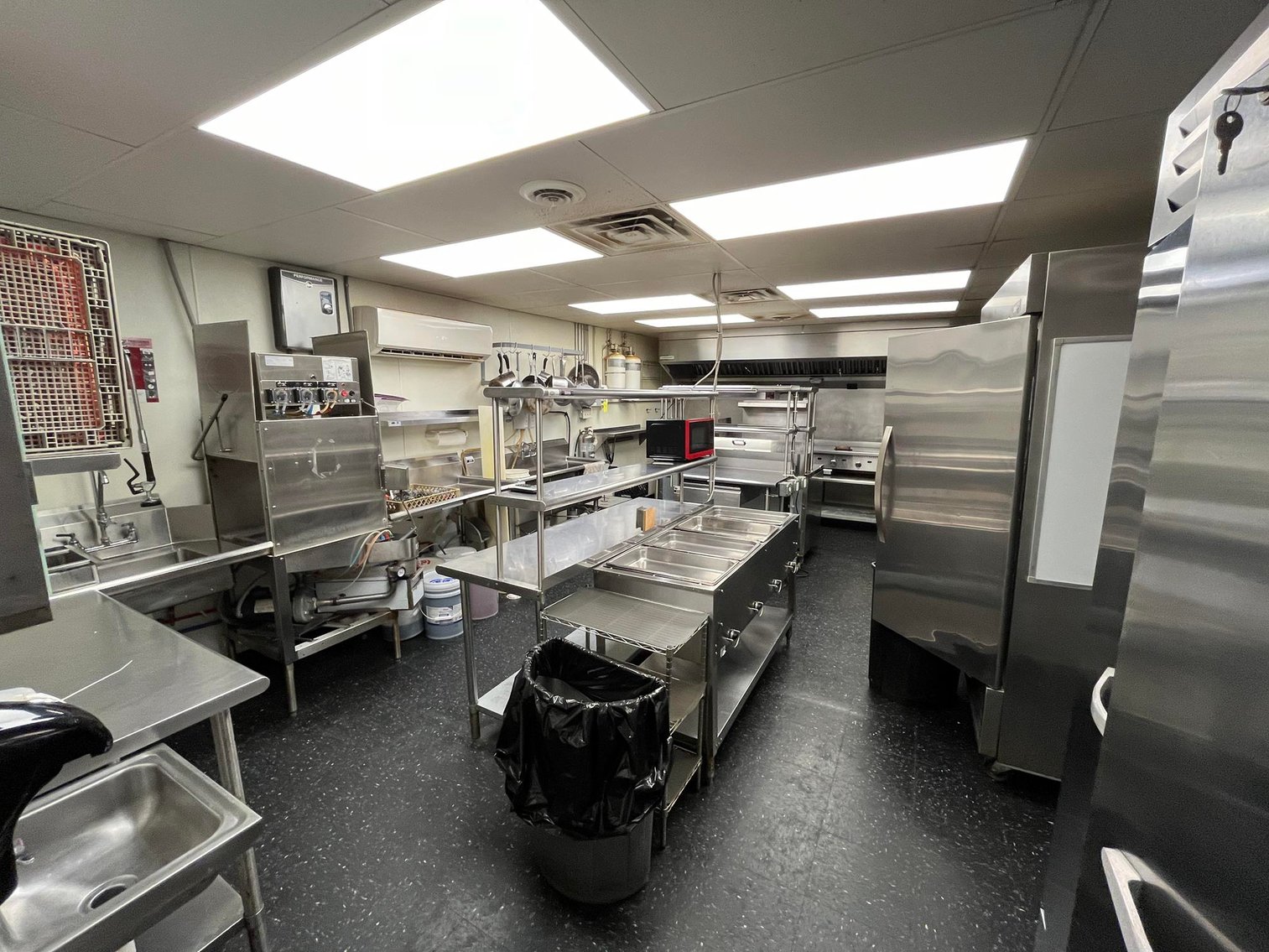 Image for SOLD $374, 000 - Turn-Key Restaurant in a High Traffic Area