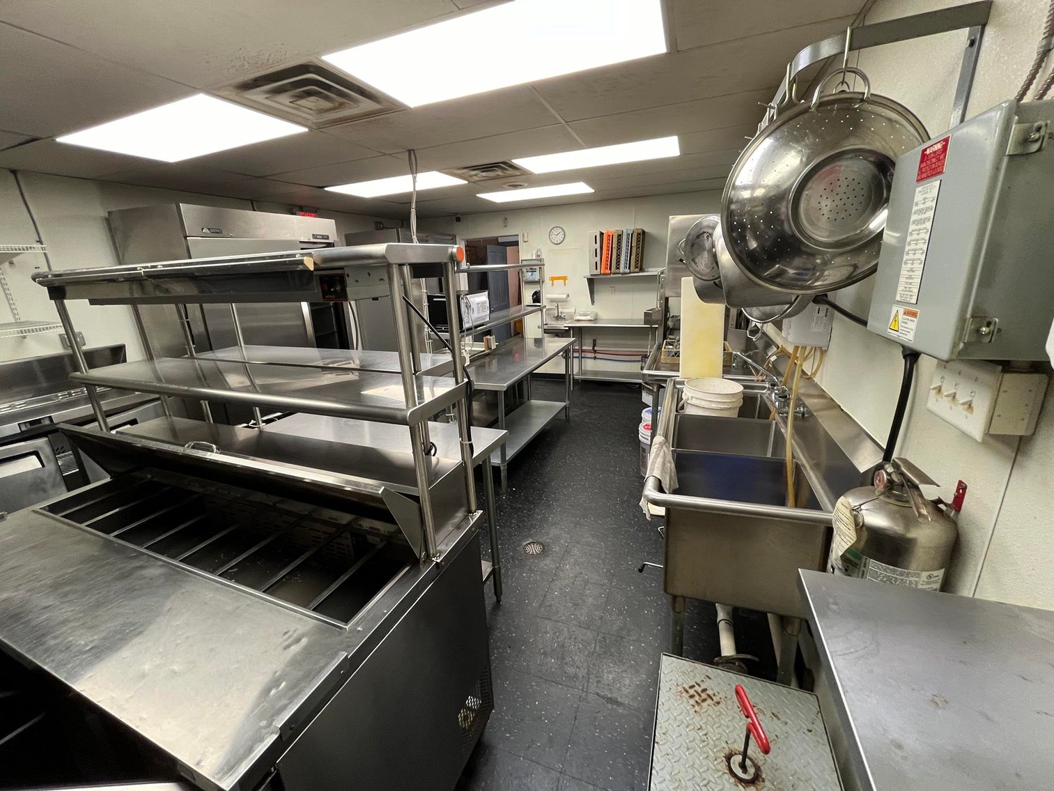 Image for SOLD $374, 000 - Turn-Key Restaurant in a High Traffic Area