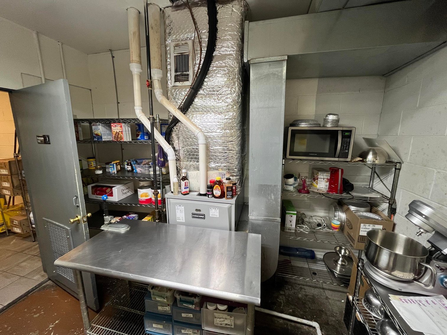 Image for SOLD $374, 000 - Turn-Key Restaurant in a High Traffic Area